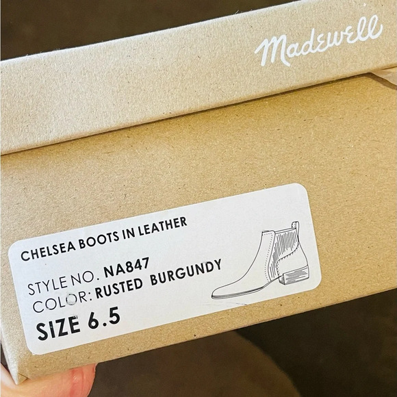 Madewell’s The Kathleen Lugsole Boot.  Size 6.5 ⭐️ SOLD OUT EVERYWHERE - Picture 6 of 7